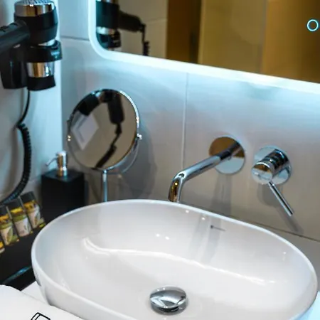 Blackhaus 公寓 塞萨洛尼基